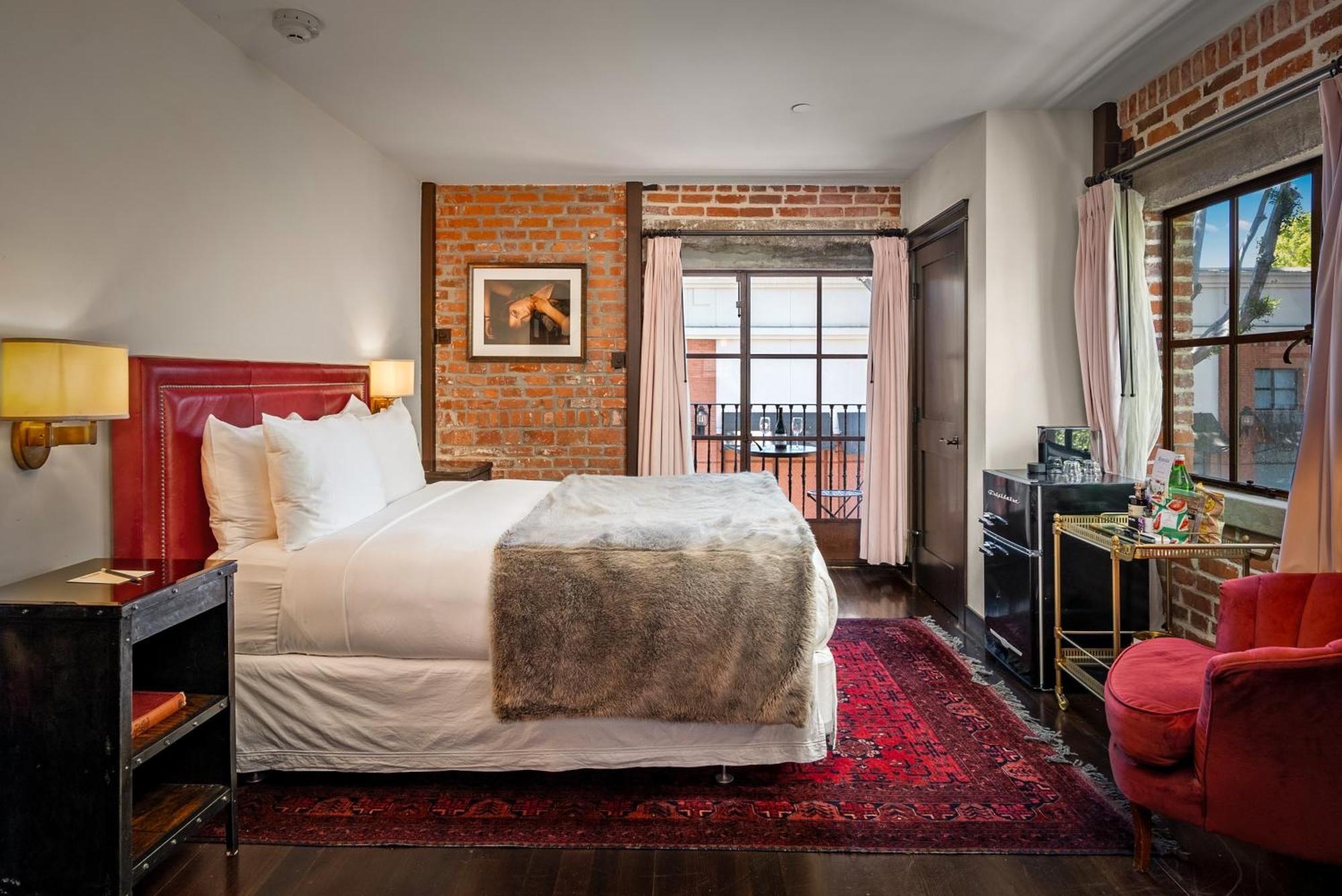 Hotel Granada & Bistro 4*